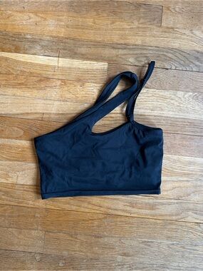 One shoulder built in bra top